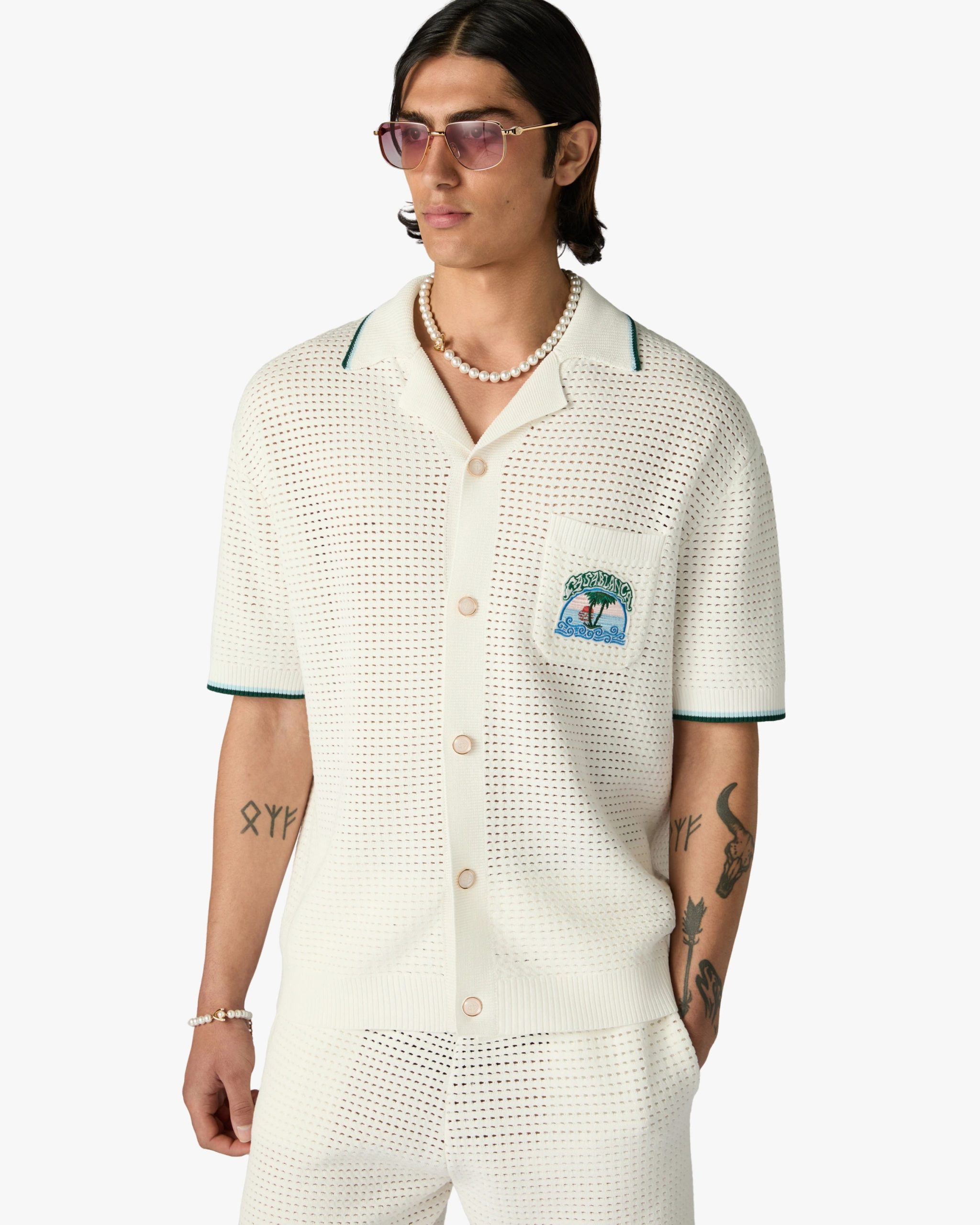 White Palm Tree Emblem Crochet Short Sleeve Shirt - Image 4