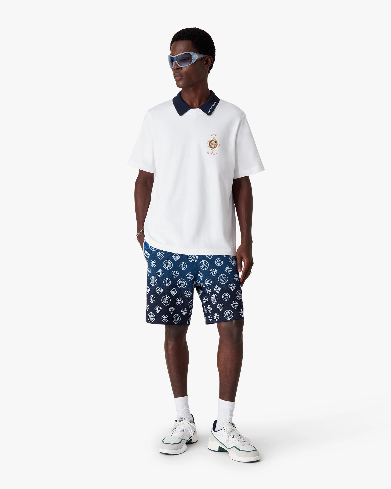 White Plafond Orne De Musique Short Sleeve T-Shirt - Image 2