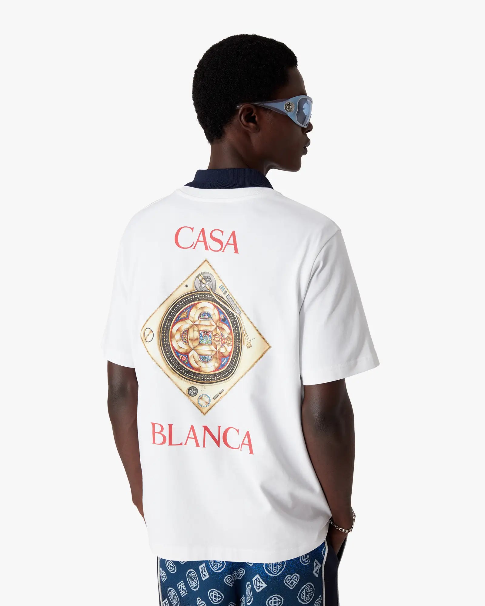 White Plafond Orne De Musique Short Sleeve T-Shirt - Image 4