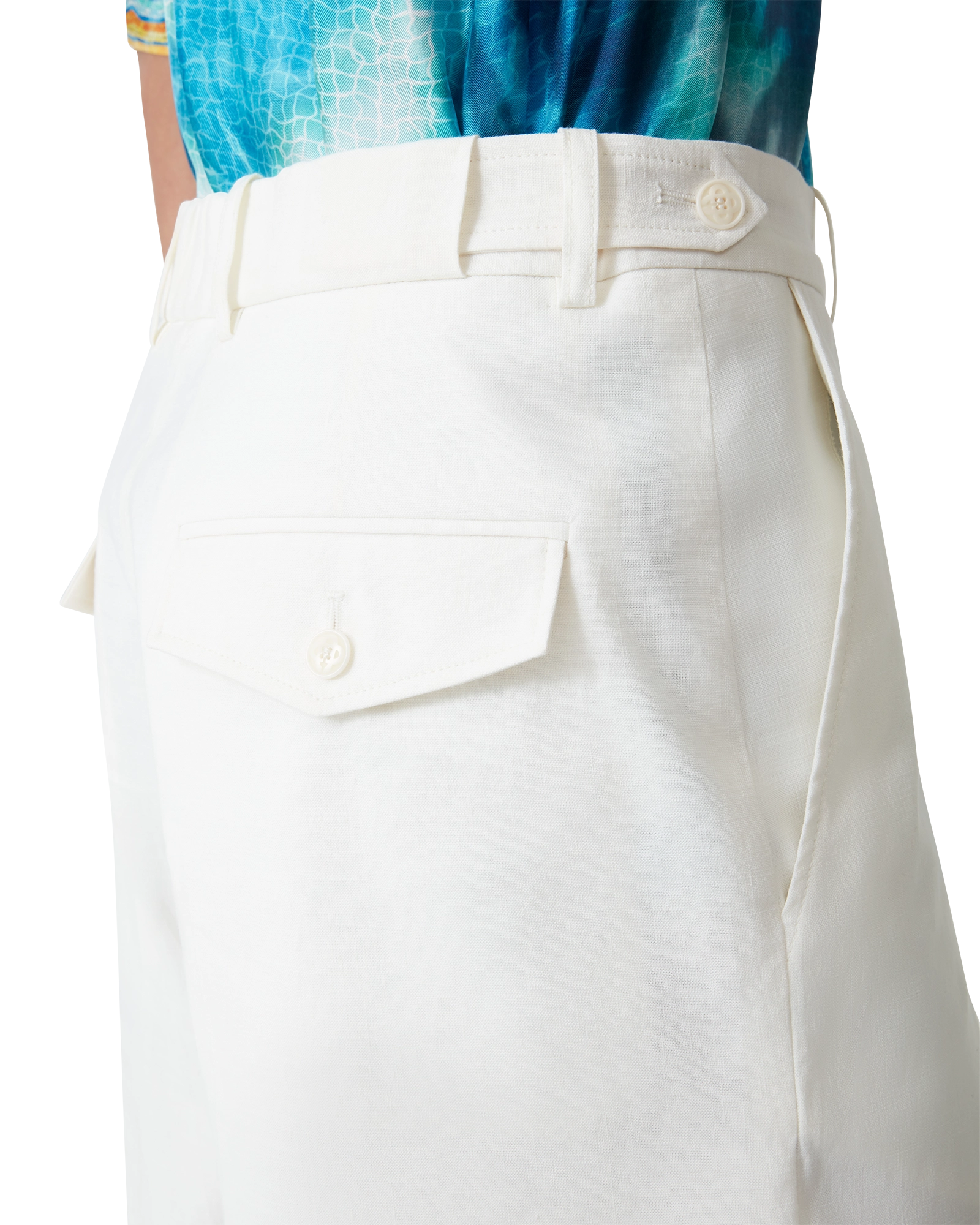 Linen Pleated Shorts - Image 5